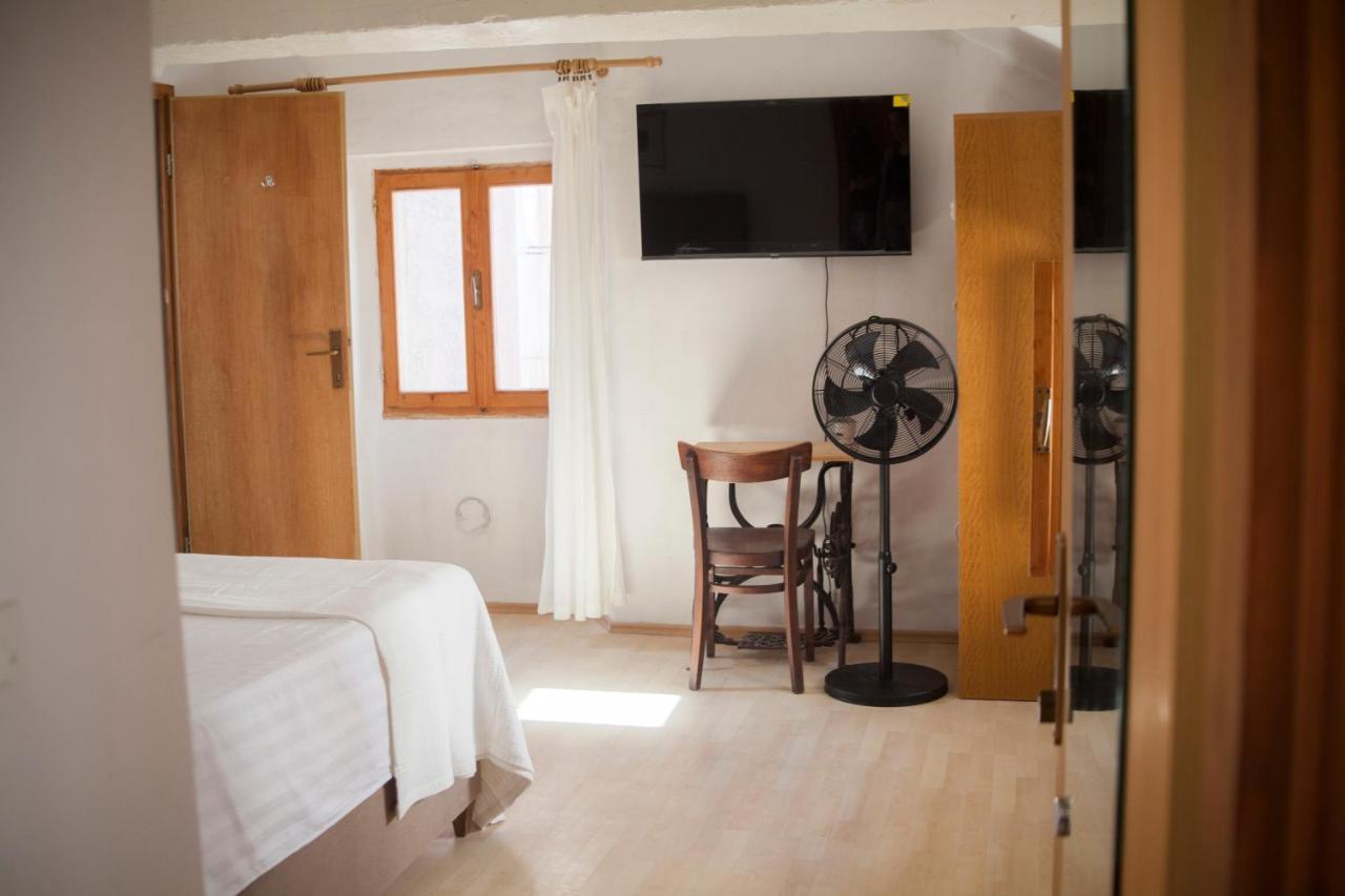 Amarilis Rooms Grožnjan Extérieur photo